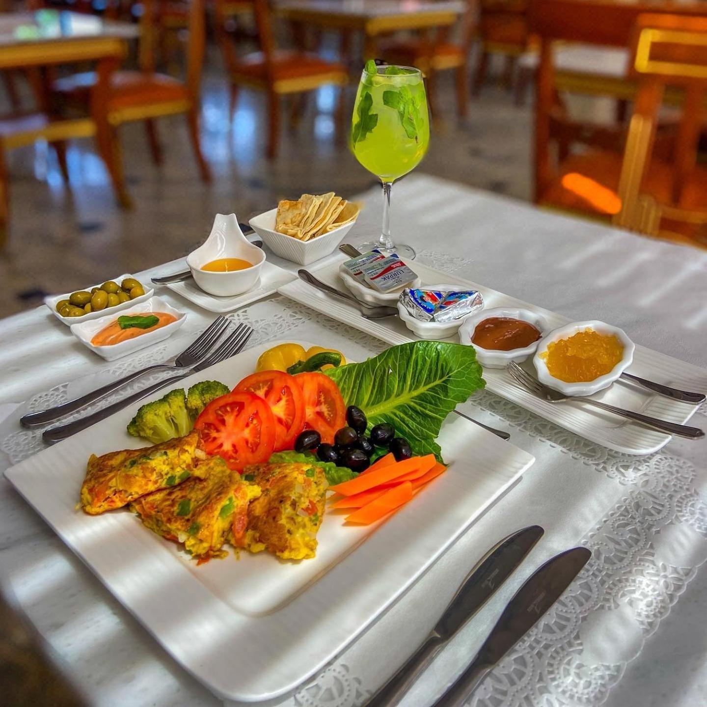 Alya Hotel Barka Extérieur photo